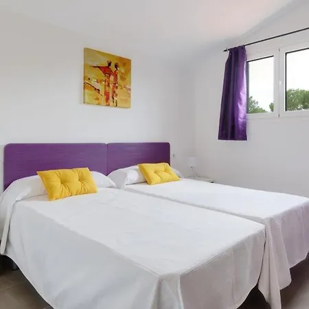Cala Galdana Sleeps 9 Pool Air Con Wifi Vila *
