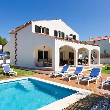 Cala Galdana Sleeps 9 Pool Air Con Wifi Βίλα Cala Galdana (Menorca)